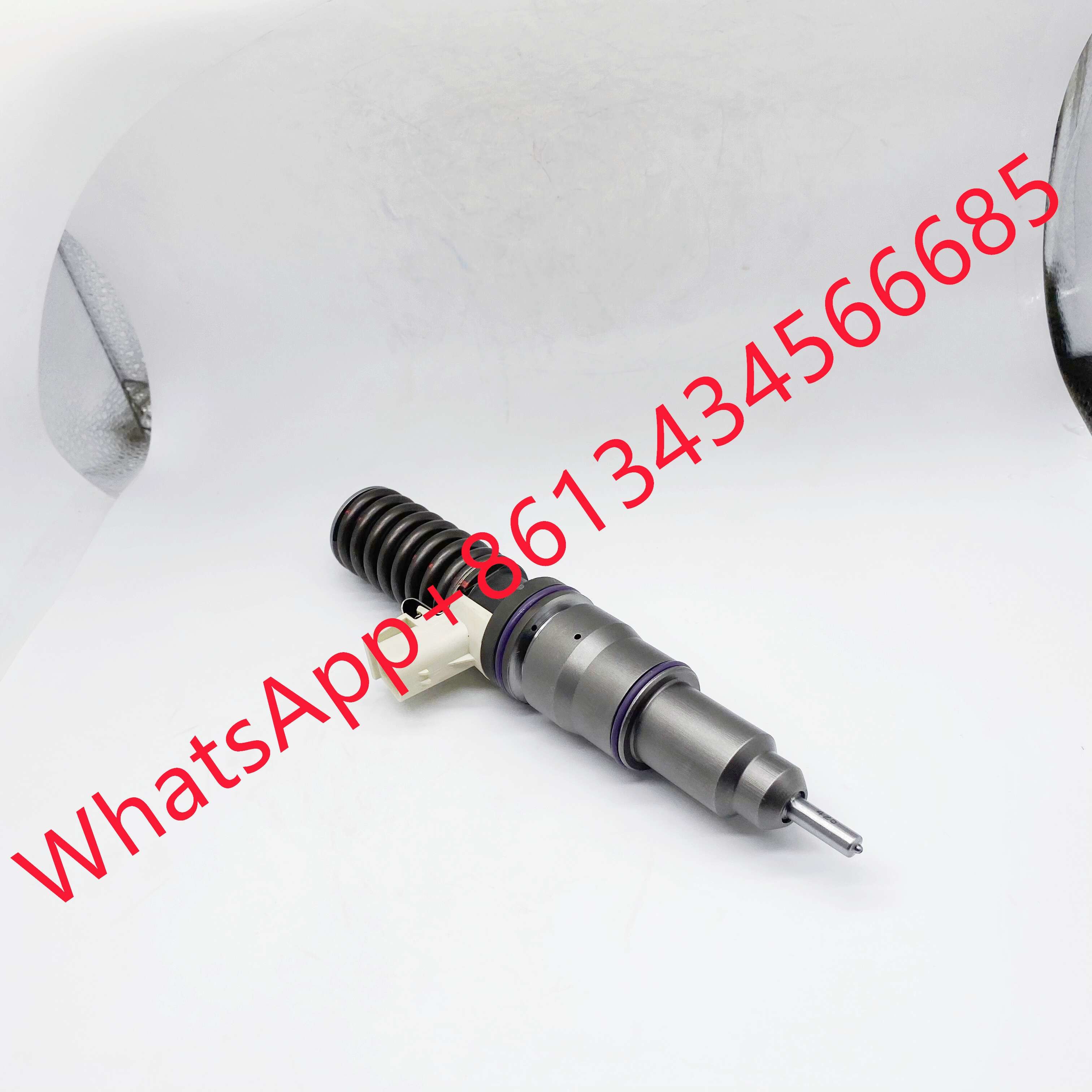 22254576 Engine Parts Fuel Injector 22254576 Diesel Injector 22254576