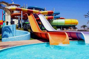 Wholesale Outdoor Water Park Adult Children Games Sport Equipment Fiberglass Spiral Slide For Kids from china suppliers