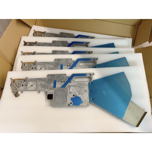 CHM551 Charmhigh PCB Pick & Place Machine For 0201 / QFN / BGA