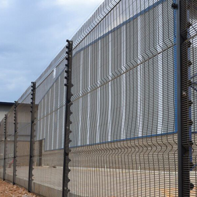 Cheap Galvanized Anti Climb Metal 3 Wave Bends 358 Security Wire Mesh Fence With Barbed Wire.jpg