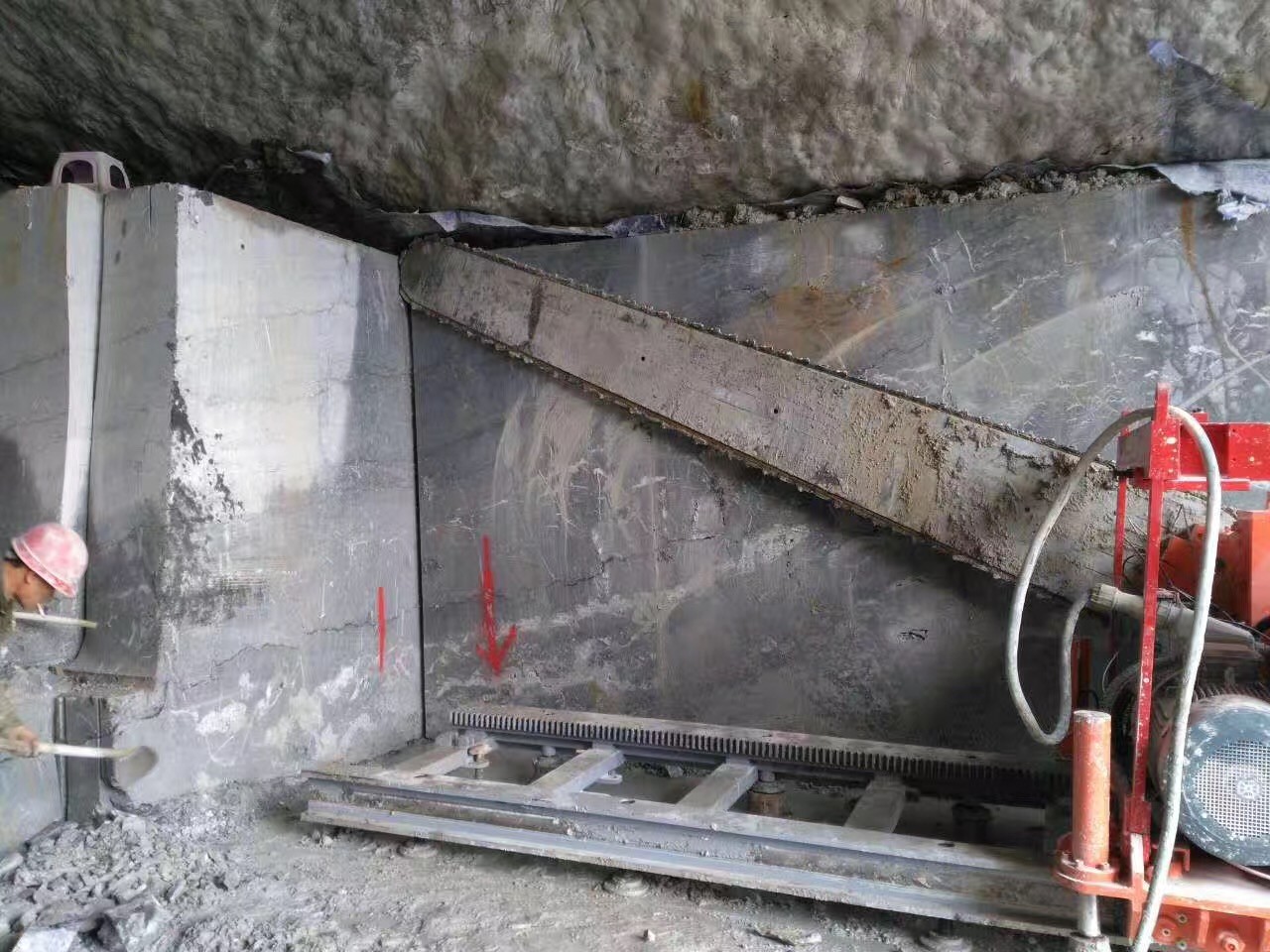 Stone Chain Saw Machine