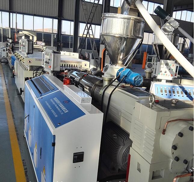 Light Weight WPC / PVC Foam Board Machine With CE ISO9001 Certificate