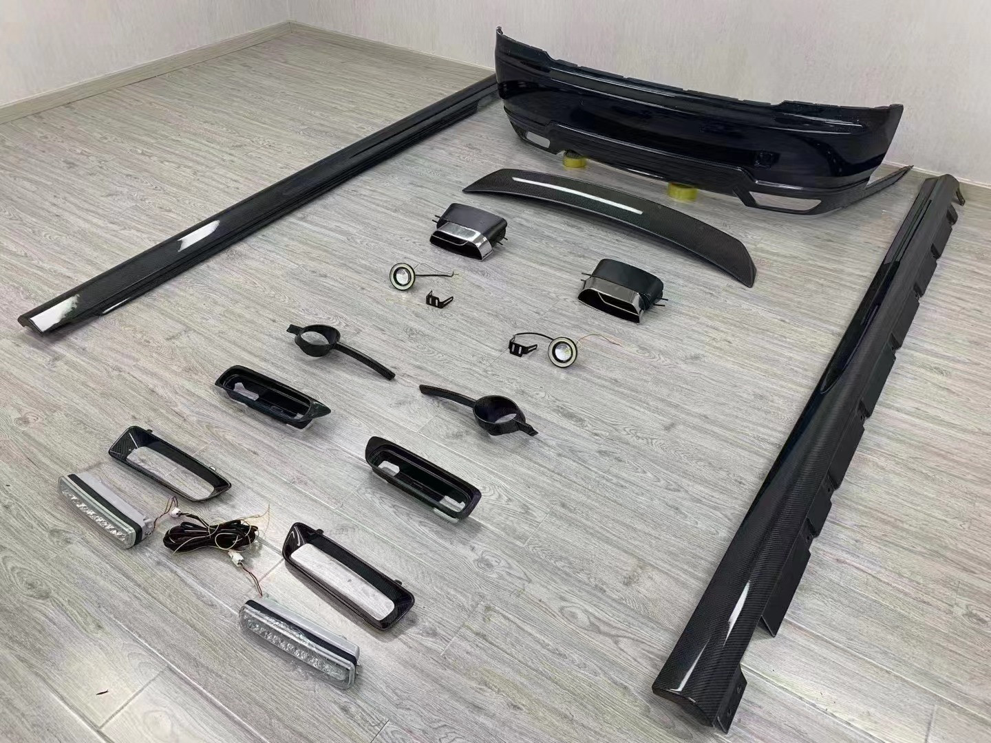 CSS Design Body Kit Rolls Royce 2008 - 2016 Carbon Fibre Body Kit