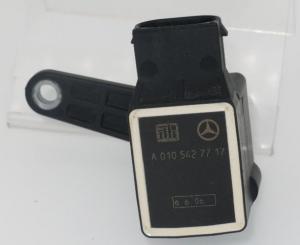 Wholesale 15mA OE A010 542 76 17 Mercedes Benz Height Level Sensor from china suppliers