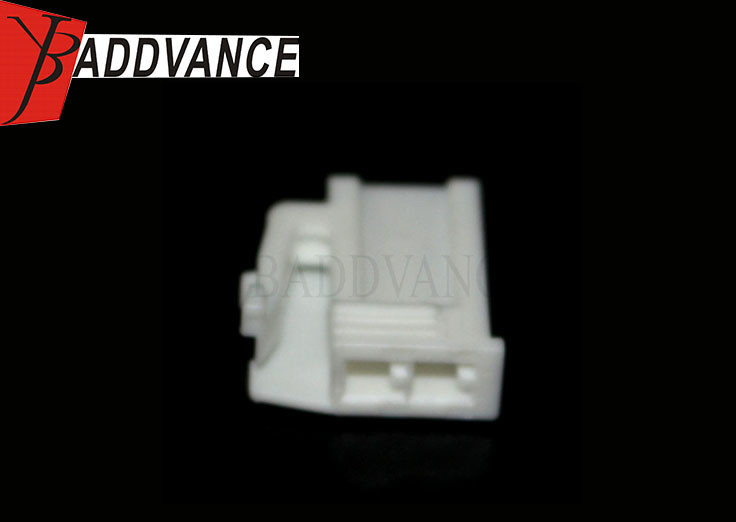 2 Pin Female White Unsealed Auto Wire Connectors With Terminal