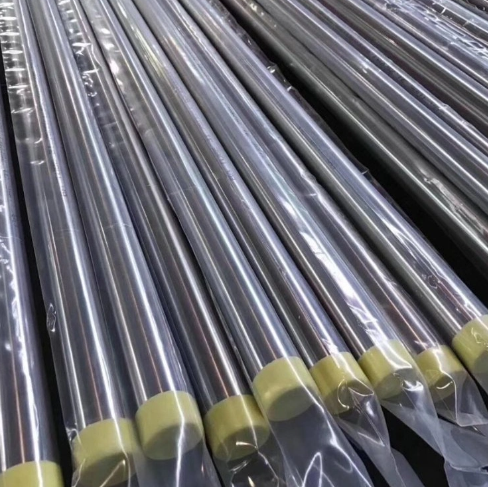 ASTM A240m Stainless Steel Round Pipe Seamless Welding Multipurpose