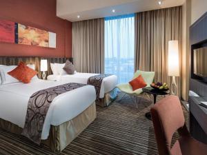 Wholesale Hotel style apartment interior design of Laminated furniture for Wall mounted cabinet and Upholstered headboard bed from china suppliers