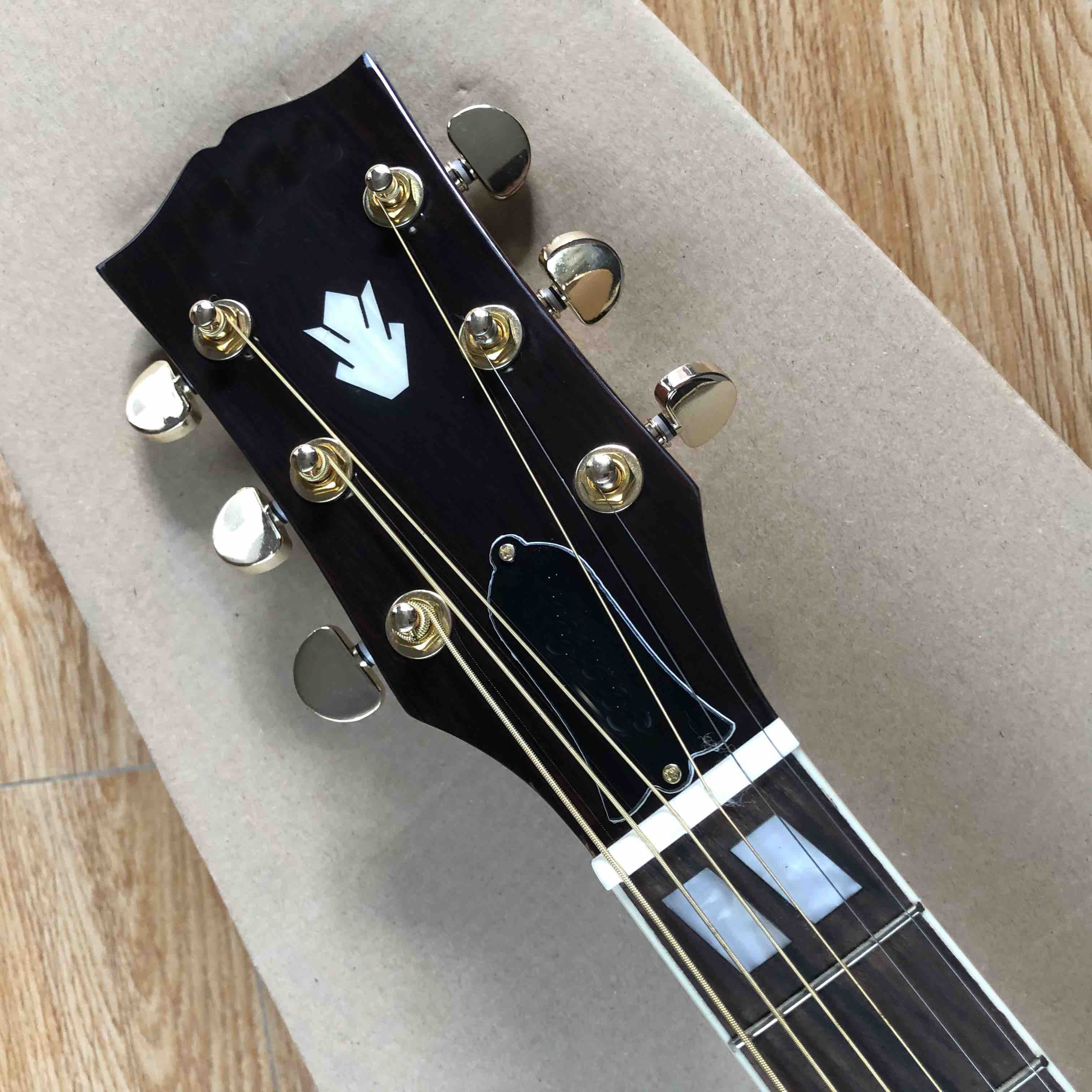 Custom Solid Spruce Top Songwriter Studio Deluxe Electric Acoustic Guitar