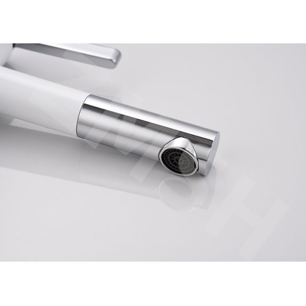 360 Rotating ODM Pull Out Brass Faucet