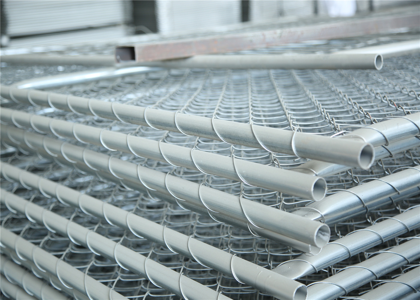 Construction Chain Link Fence Panels ASTM 396 standard Hot dipped Galvanized and Pregalvanized