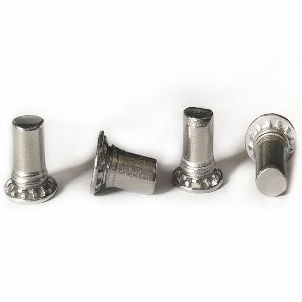 6-35mm Length Self Clinching Studs Without Thread 4mm Cap Diameter Class 4 Grade