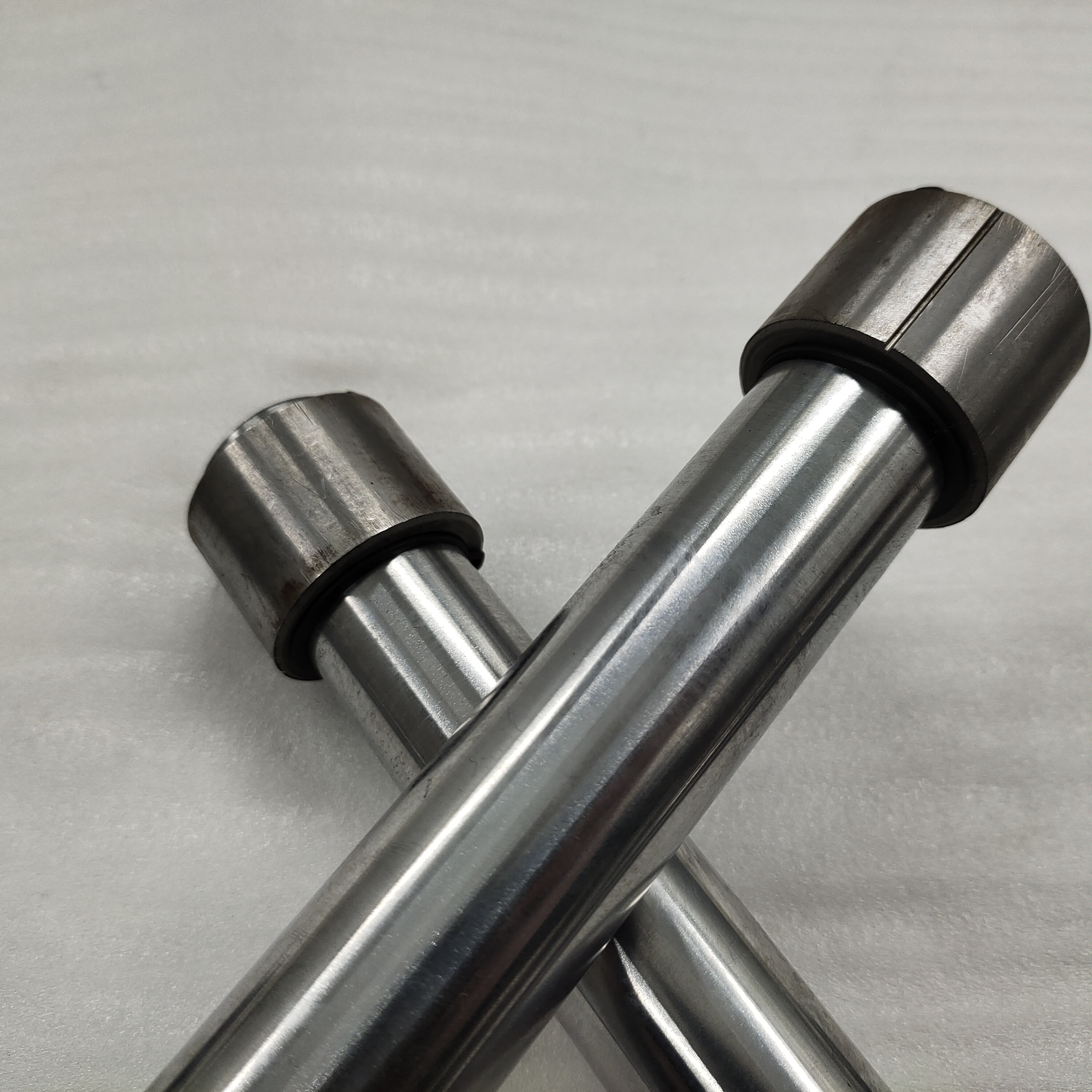 Silver Mortorcycle Shock Absorbers Part for Three Wheel Tricycle Good Packing Origin