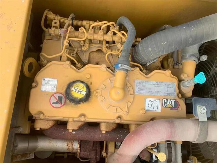 1470 Working Hours Used Caterpillar 313D2GC Excavator 13 Ton Crawler Construction Machine