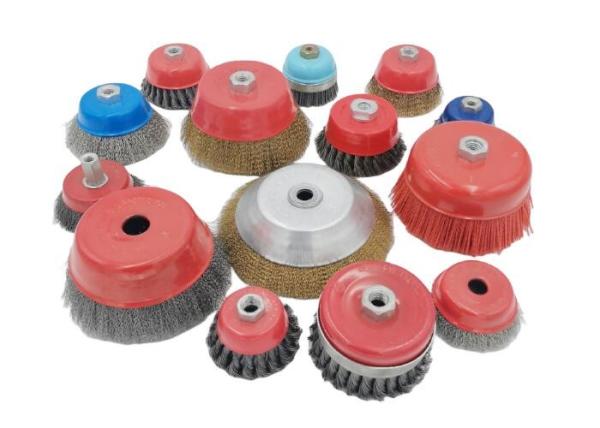 Safety Supporting Ring 100mm Twisted Steel Wire Cup Brush for Cleaning Metal