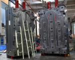 Electroplate Big Size Plastic Injection Mold For Automotive Interior Parts